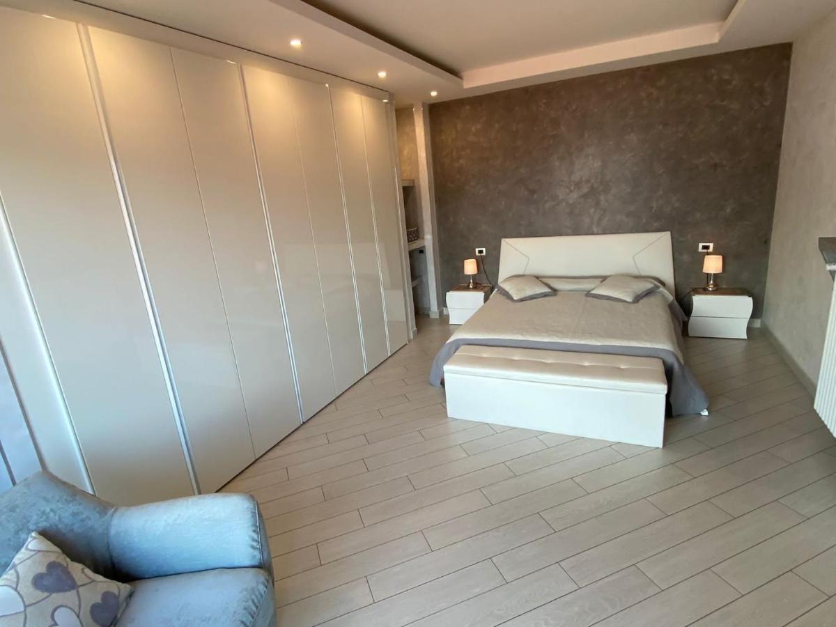Romantica Suite Verbania Buitenkant foto